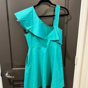 BCBGGeneration women’s ruffle shoulder dress 👗